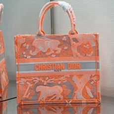 Christian Dior Shopping Bags